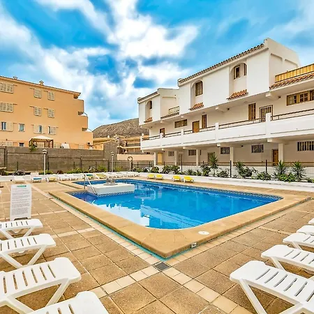 With Heated Pool In Parque Margarita Arona (Tenerife)