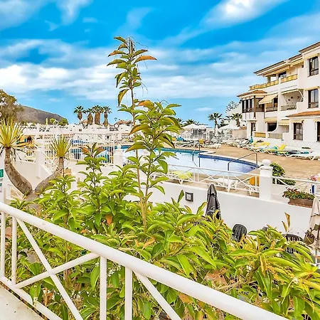 Apartment With Heated Pool In Parque Margarita