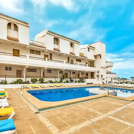 With Heated Pool In Parque Margarita Arona (Tenerife)